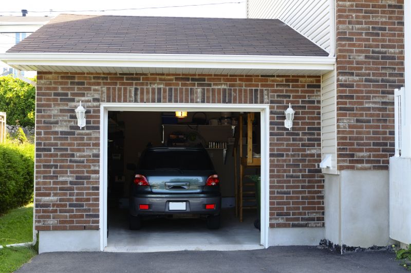 Attached Garage Construction in South Houston, TX